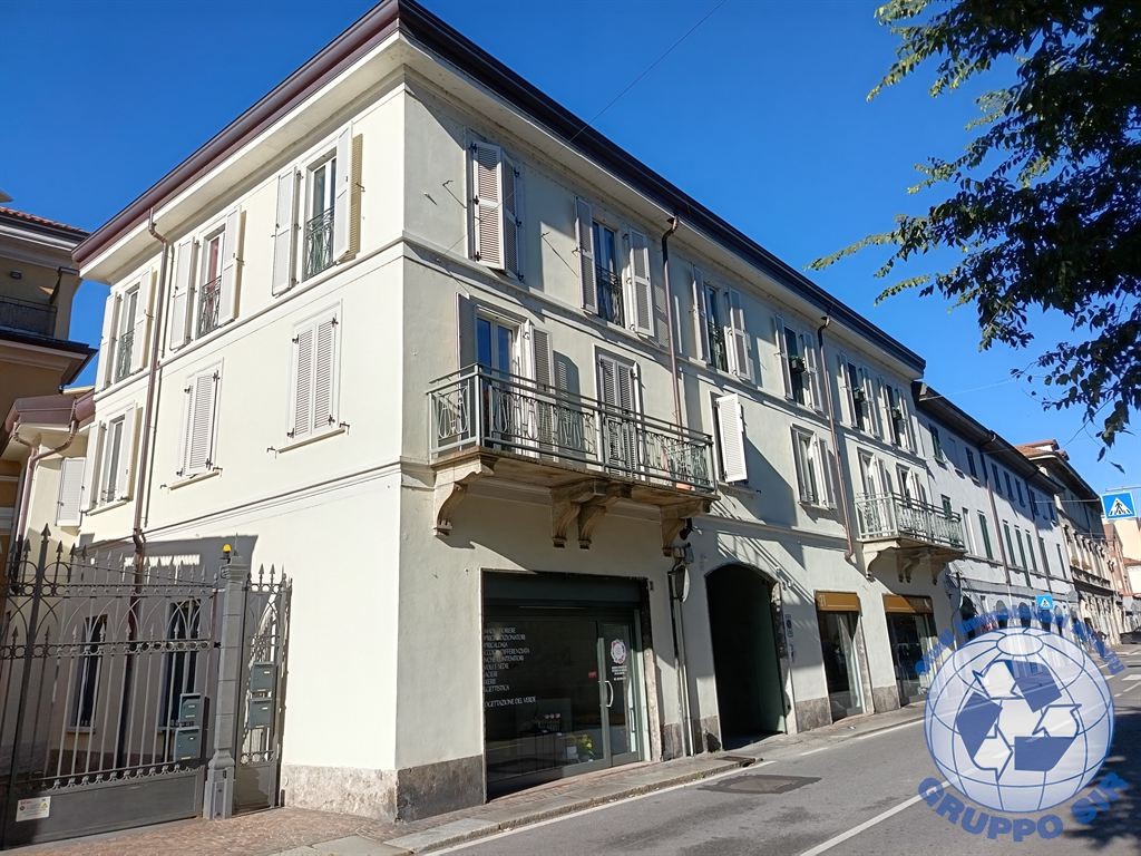 Negozio ottima visibilità