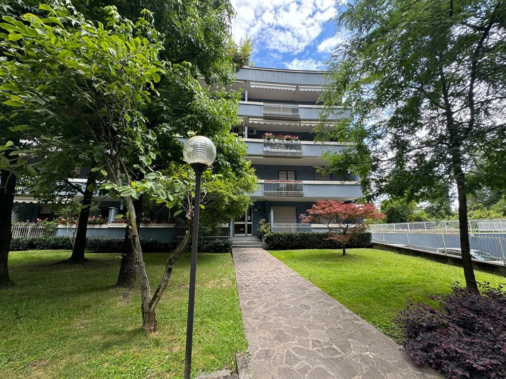 Peschiera Borromeo - VENDESI box