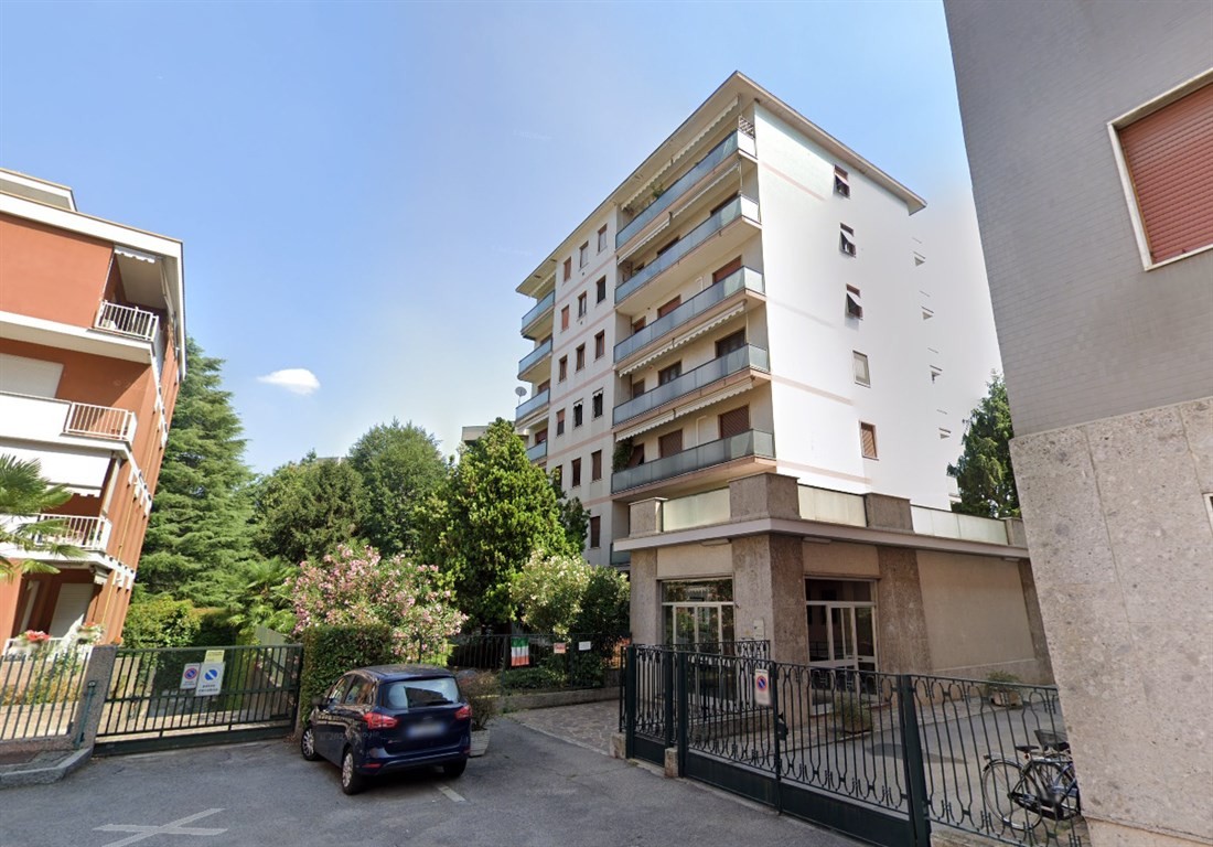 MONZA Triante - ampio bilocale completamente arredato