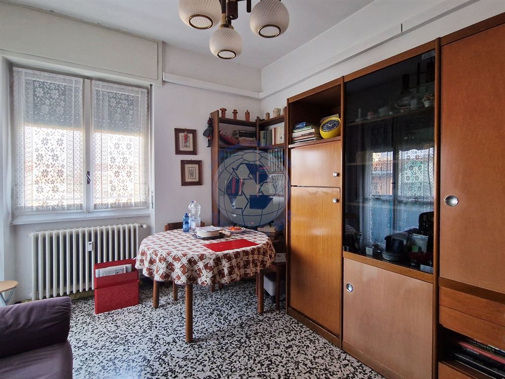 Nuda proprietà – Bilocale all’ultimo piano con vista aperta a pochi passi dalla M1 Rondò