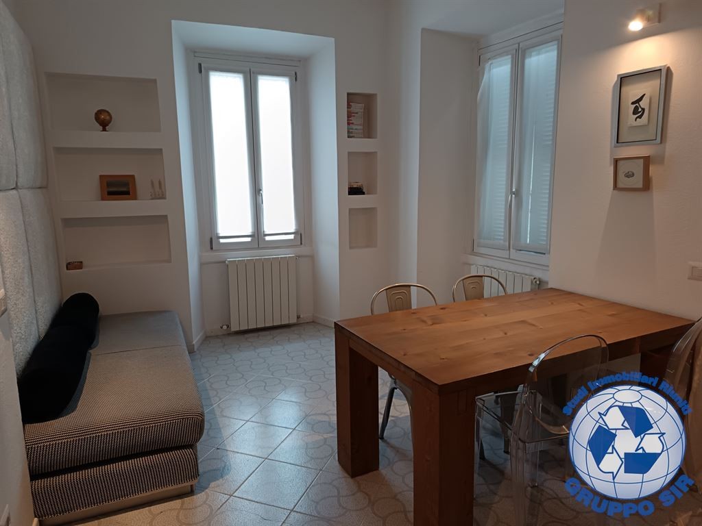 biocale in casa d'epoca, arredato