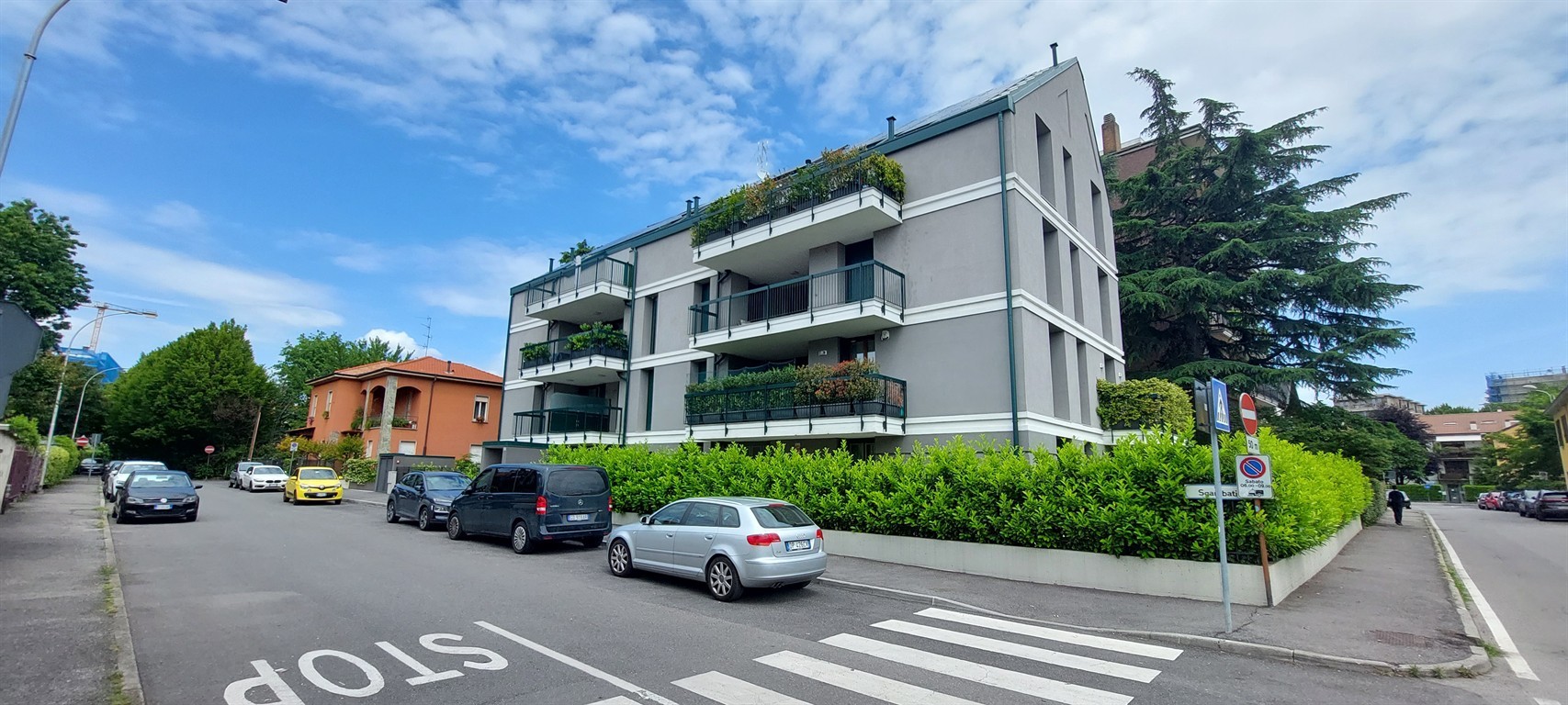 MONZA Parco Musicisti - splendido bilocale arredato in affitto con box